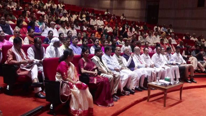 India News | NDA Parliamentary Party's 'Mangal Milan' Meeting Concludes; Kiren Rijiju Addresses Gathering
