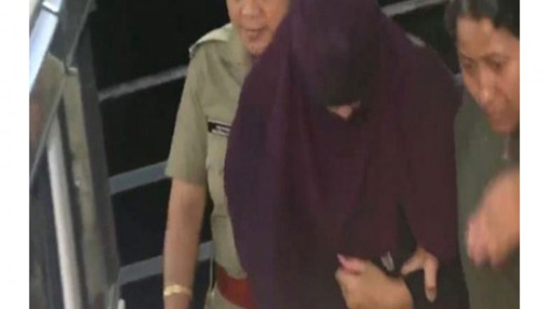 India News | Raja Raghuvanshi Murder: Prime Accused Sonam Surrenders After Supreme Court Cancels Bail