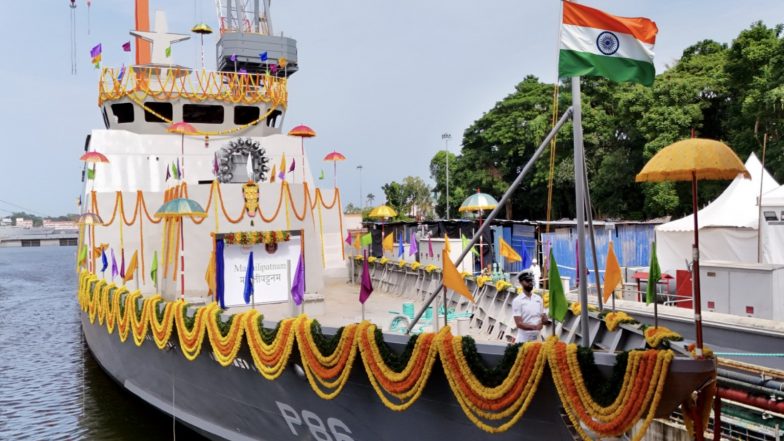 India News | Indian Navy Launches Machilipatnam, Seventh of Mahe-class Anti-Submarine Warfare Shallow Water Craft