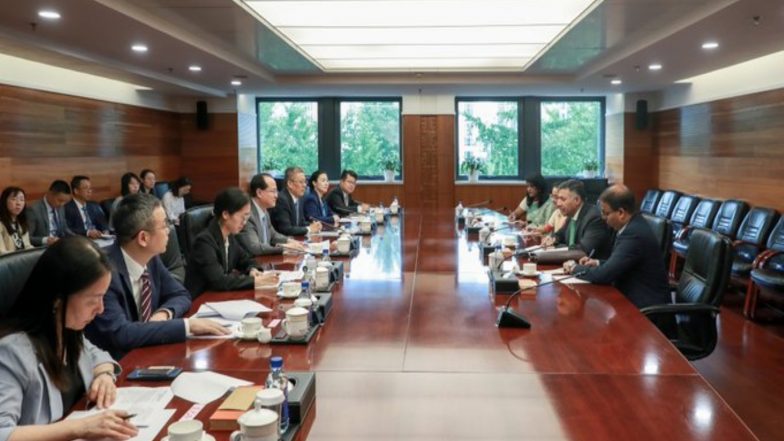 World News | Indian Envoy Meets Chinese Commerce Ministry Official, Seeks Enhanced Market Access