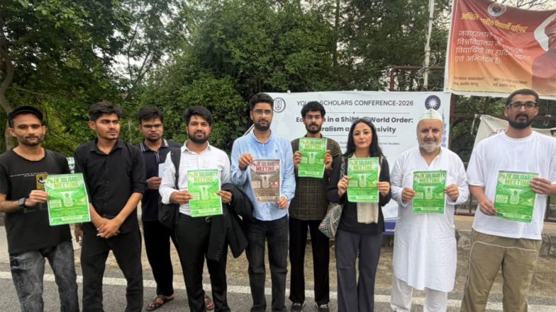 India News | J-K Activists Hold Protest at JNU; Call for Justice, Protection of Human Rights in PoJK