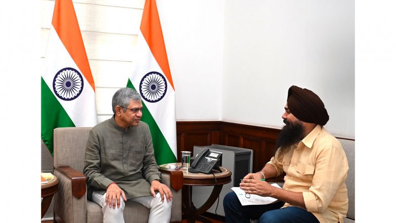 India News | AAP's Malvinder Singh Kang Meets Vaishnaw, Raises Infrastructure Issues in Anandpur Sahib