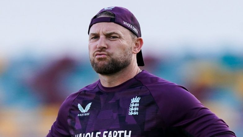 Ο Brendon McCullum παραιτείται από προπονητής της Αγγλίας Test, συνεχίζει να ηγείται της ομάδας λευκής μπάλας