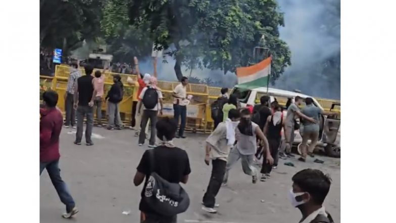 CJP Protest: Over 70 Detained, 50 Cops Injured in Violent Protests Near Delhi Parliament