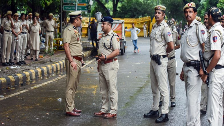 Independence Day 2026: Delhi Police Deploys Massive Security, Imposes Traffic Curbs and Screens Over 20,000 People