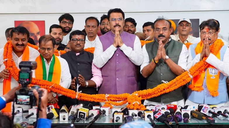 Jan Suraaj Party Suffers Major Setback As Several Leaders Including KC Sinha, Bittu Singh Join BJP in Patna