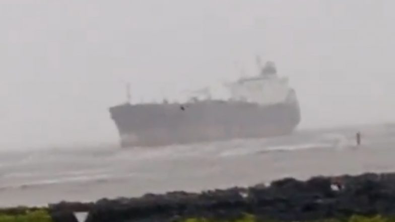 Mumbai Rains: Ship Stranded Off Manori Beach Amid Heavy Rainfall, Video Surfaces