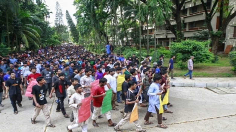 Bangladesh: Female Students Harassed at Dhaka University Over Watching Football World Cup Match