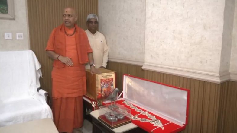 Ram Mandir Trust Says All Devotee Donations Are Safe, Displays Gold-Plated Ramcharitmanas (Video)