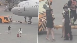 Moscow: 2 Female Passengers Run Onto Sheremetyevo Airport Tarmac To Catch Missed Aeroflot Flight (Video)