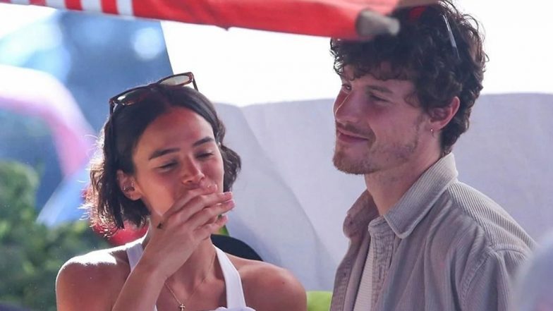 Shawn Mendes Goes Insta Official With Girlfriend Bruna Marquezine, Shares Joyful Moments From Her Birthday (Watch Videos)