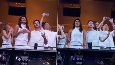Priyanka Chopra and Nick Jonas Vibe to &lsquo;I Want It That Way&rsquo; at Backstreet Boys&rsquo; Vegas Show