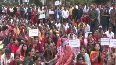 Himachal Pradesh Outsourced Employees Protest at Shimla Vidhan Sabha Demanding Job Security and Equal Pay