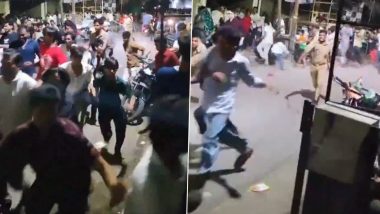&lsquo;Any Item for INR 16&rsquo;: Viral Midnight Sale Draws Thousands to Kanpur, Triggers Crowd Chaos (Video)