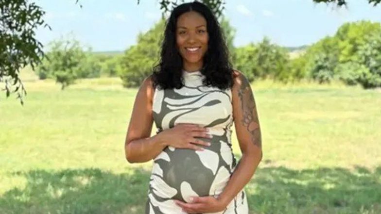 Why Is a Texas Surrogate Fighting for Custody of a Baby After Parents Sought Abortion?