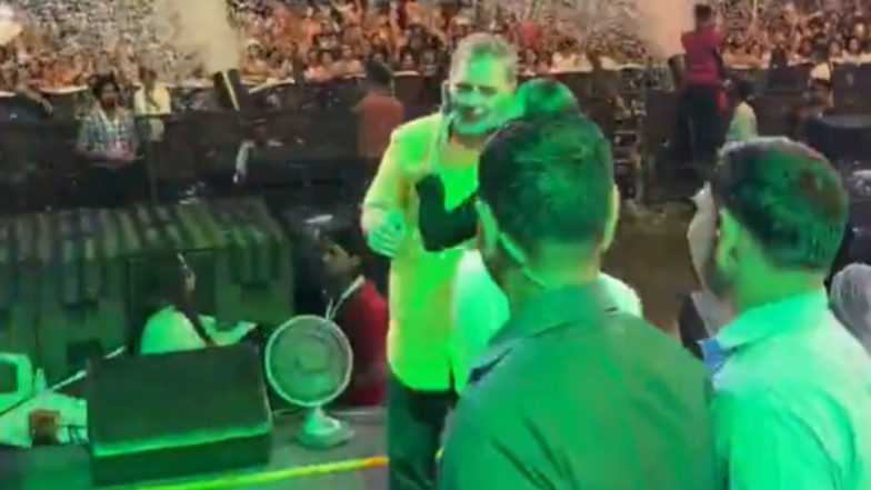 Viral Video: Girl Kisses Rahul Gandhi at &lsquo;Chhatron Ki Goonj&rsquo; Event in Pune