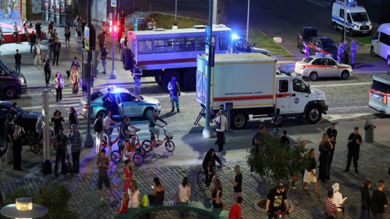 World News | At Least 3 Dead, 21 Injured in Moscow Cafe Explosion