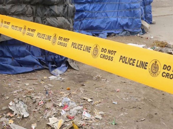 India News | 55-year-old Killed, One Injured After Minor Allegedly Rams Car into Seven Vehicles in Hyderabad