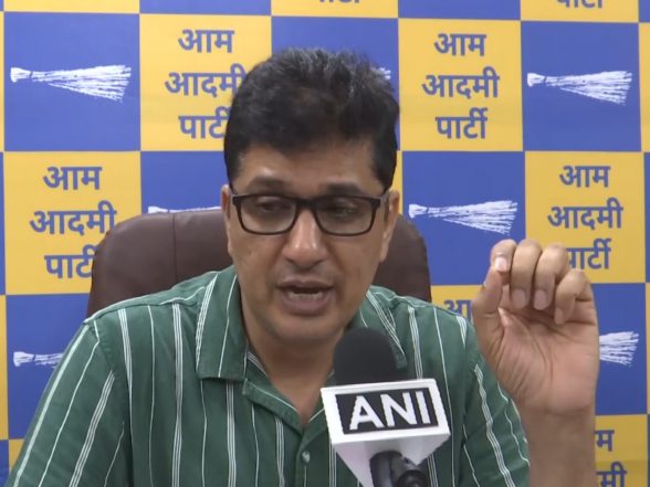 India News | AAP Alleges Rs 90 Crore Scam in Bicycle Distribution; Saurabh Bhardwaj Claims Delhi Govt Manipulated Tender