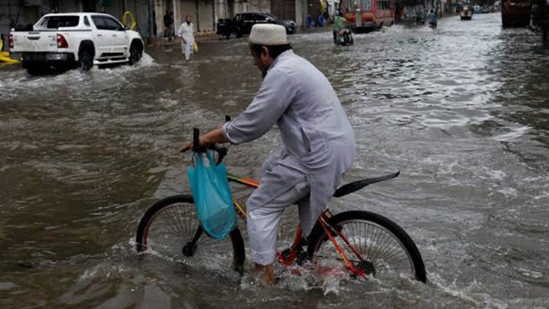 World News | Pakistan's Civic Incompetence Exposed as Monsoon Rains Paralyse Hyderabad Despite Early Warnings