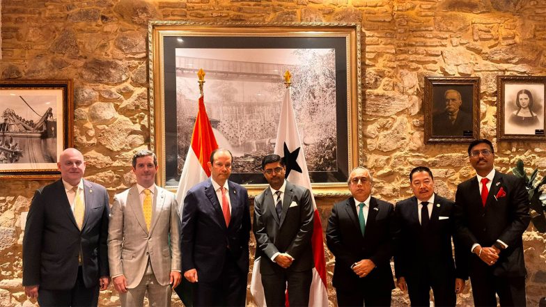 World News | Indian Envoy Sumit Seth Holds Farewell Meeting with Panama's Foreign Minister Javier Martinez-Acha Vasquez