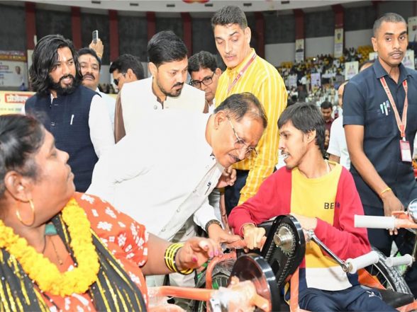 India News | Chhattisgarh CM Vishnu Deo Sai Distributes Assistive Devices to Divyangjan Under Project Sahara
