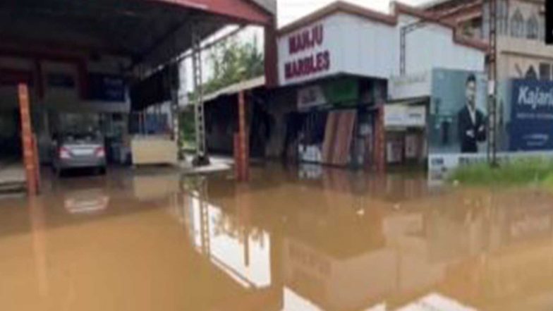 India News | Keralam: Heavy Rainfall Triggers Waterlogging in Kottayam; Schools, Colleges Shut