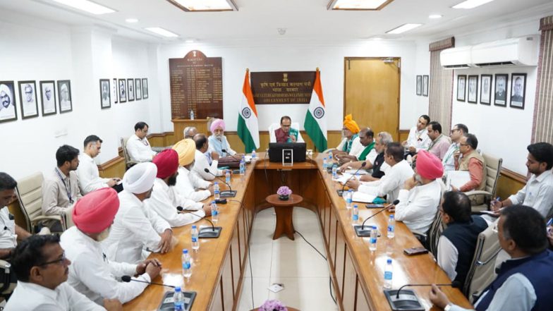 India News | Farmers Extend Support to Ethanol Policy, Seek Direct Benefits and Fair Prices at Meeting with Shivraj Singh Chouhan