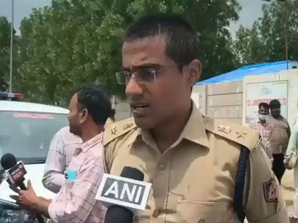 India News | Karnataka: Suspected Sulphur Dioxide Leak at Factory in Yadgiri Leaves Three Dead, Two Injured