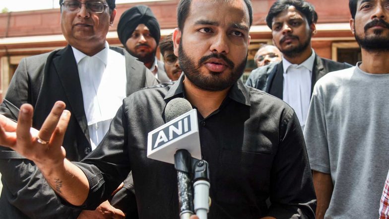 India News | Delhi HC Orders Takedown of Obscene, Defamatory Content in Alakh Pandey Personality Rights Case