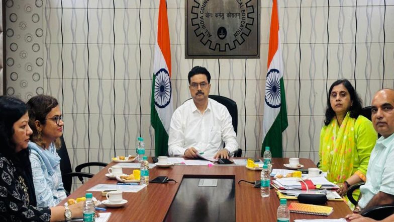 India News | AICTE Launches Applications for Mitacs Globalink Research Internship 2027; 300 Indian Students to Get Fully Funded Canada Internships