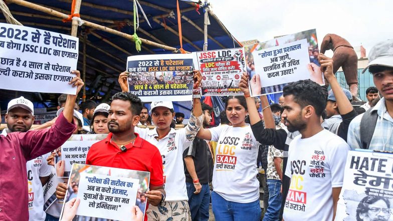 India News | Jharkhand JPSC-JSSC Protest Enters Day 12; Govt Invites Students for Talks, JLKM Leader Mahato Ends Hunger Strike