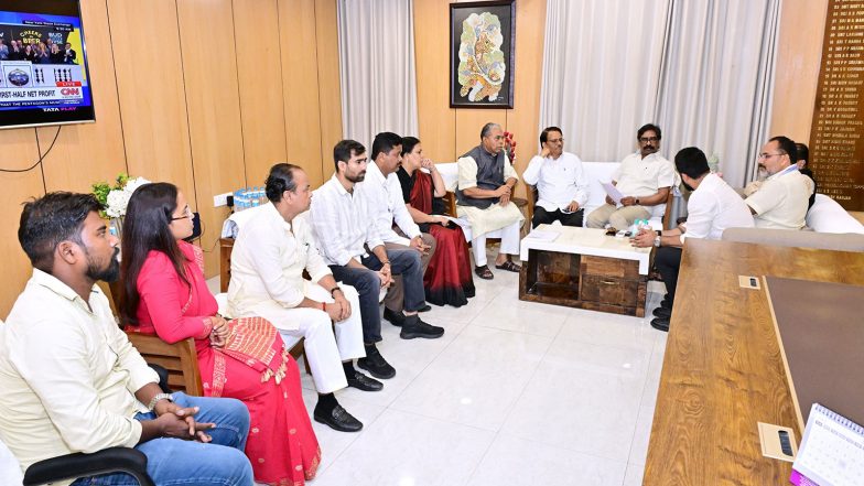 India News | Congress Backs Jharkhand Students' Protest; K Raju Welcomes Ministerial Panel for Talks with Agitators