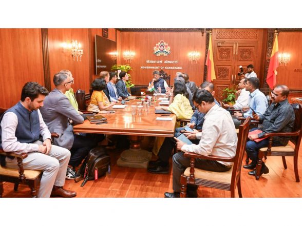 Business News | Karnataka Explores AI Collaboration with Anthropic on Governance, Skilling and AI University Initiative