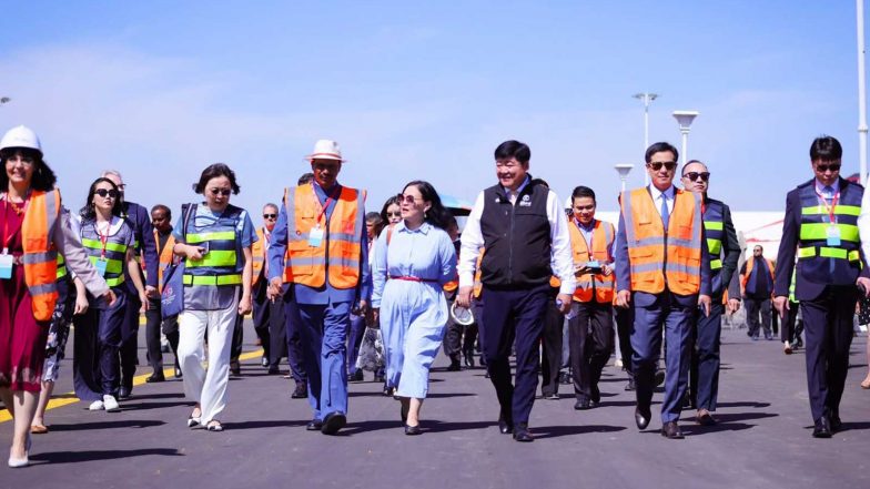 World News | Indian Envoy Visits UNCCD COP17 Venue in Mongolia