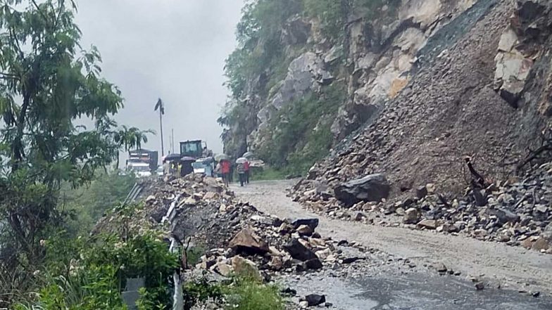India News | Uttarakhand Rains: Gangotri and Yamunotri Highways Blocked by Debris, Ganga Crosses Warning Mark in Rishikesh
