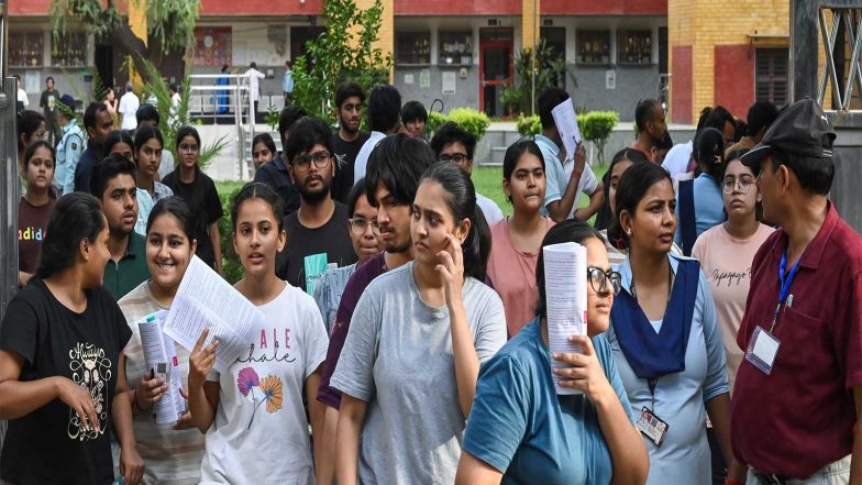 India News | CBI Claims NEET-UG 2026 Leak Network Used WhatsApp, Telegram and Digital Files to Circulate Question Papers Before Exam