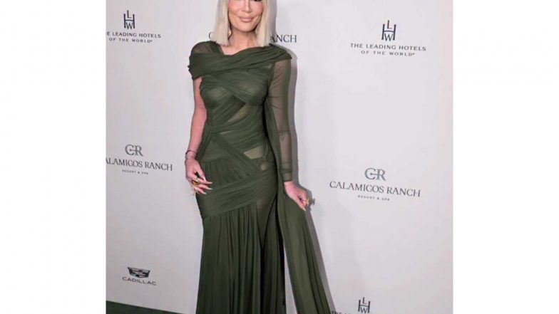 Entertainment News | Tori Spelling Breaks Silence on '90210MG' Exit Amid Jennie Garth Feud Rumours