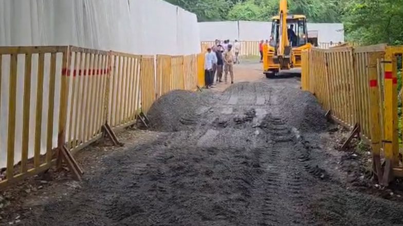 India News | MP: Dhar Administration Makes Necessary Arrangements at Designated Namaz Site for Friday Prayers Near Bhojshala; Security Tightened