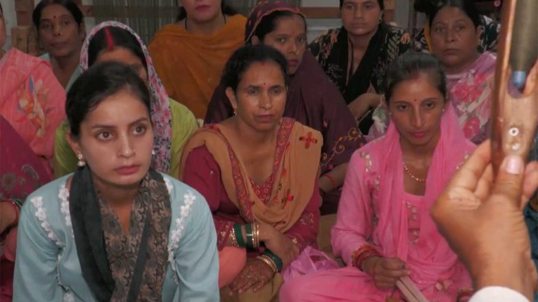 India News | 30 Rural Women Undergo Wool Processing, Handloom Training Under Samarth Scheme in J-K