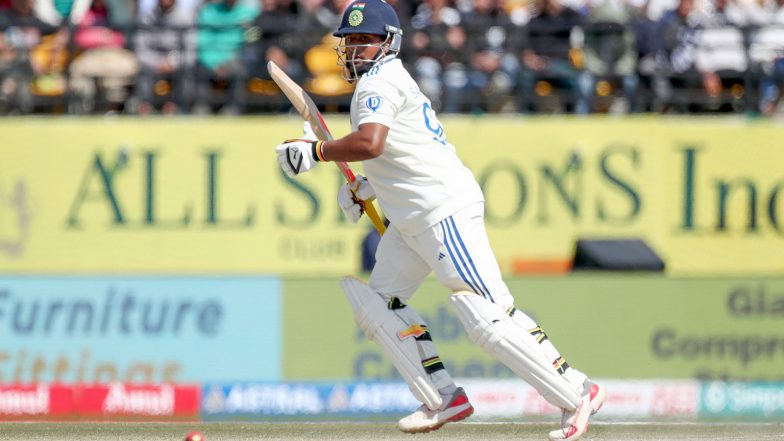 Sports News | Sarfaraz Khan Likely to Replace Injured Sai Sudharsan in Sri Lanka Test Series: BCCI Sources