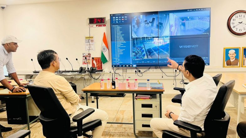 India News | Kanwar Yatra 2026: Varanasi DM Inspects Kashi Vishwanath Temple Area, Reviews Security Arrangements for Devotees