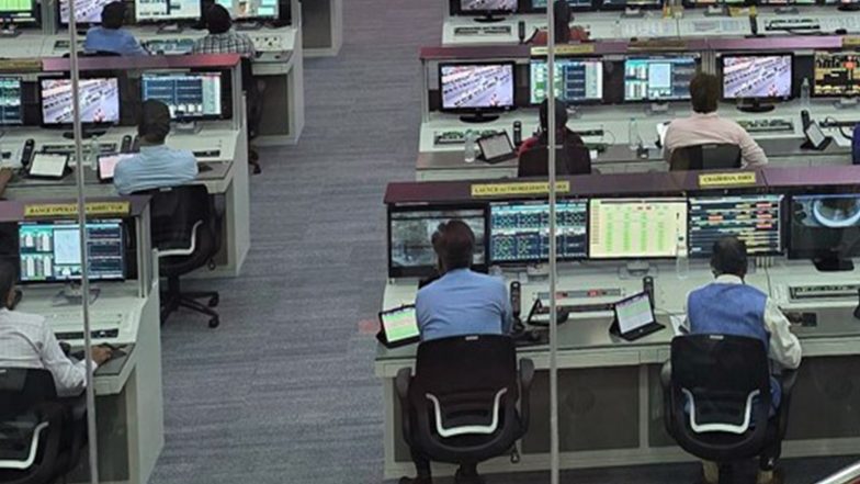 Business News | Nearly 32% Entities Expect AI to Drive Re-skilling over Job Cuts: Survey