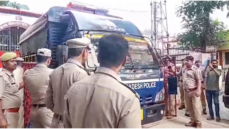 India News | FIR Against 28 Drivers in Atiq Ahmed's Son Umar's Convoy for Allegedly Breaking Toll Barrier in Prayagraj