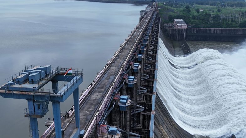India News | Gujarat: Ukai-Kakrapar Project Spans 600 Sq Km, Providing Irrigation Benefits to 3.31 Lakh Hectares