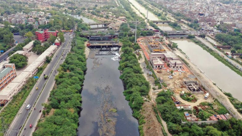 India News | India's Groundwater Extraction at 60.63%; 281 Districts Above National Average, Jal Shakti Minister Says in Parliament