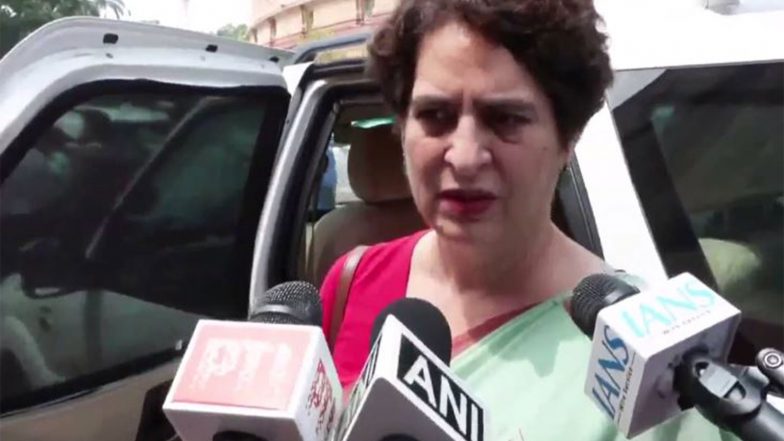 India News | 'Government Does Not Feel Responsible Towards People': Priyanka Gandhi Questions Police Action Against Student Protesters