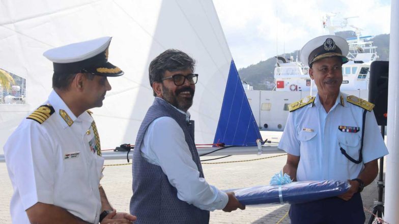 World News |   India Hands over Five Radial Laser Boats to Seychelles Are Defence, Maritime Partnership Deepens