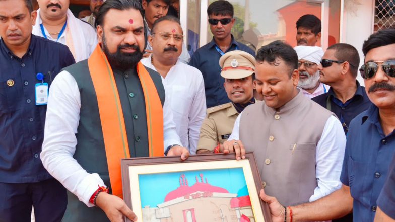 India News | Bihar CM Samrat Choudhary Offers Prayers at Thawe Temple, Seeks State's Prosperity