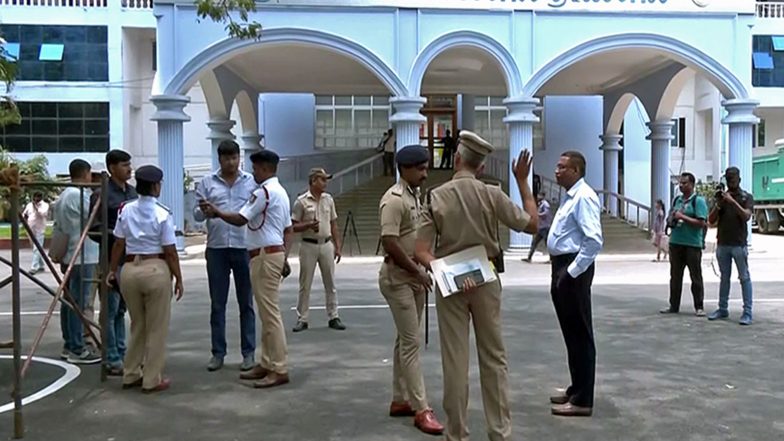 India News | Bengaluru: Police Urge Peace Ahead of August 13 'Karnataka Bandh', Says City Services to Function Normally